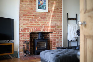 Photo 7- click for photo gallery